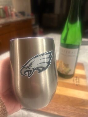 Stainless Steel Silver Philadelphia Eagles Insulated 16 oz. Wine Tumbler w/lid